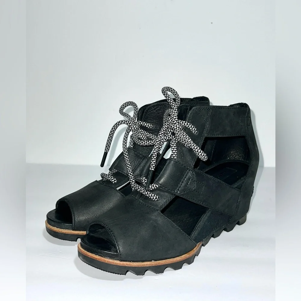 Sorel Women's‎ Leather Joanie Lace Sandal Sz 9 In Black